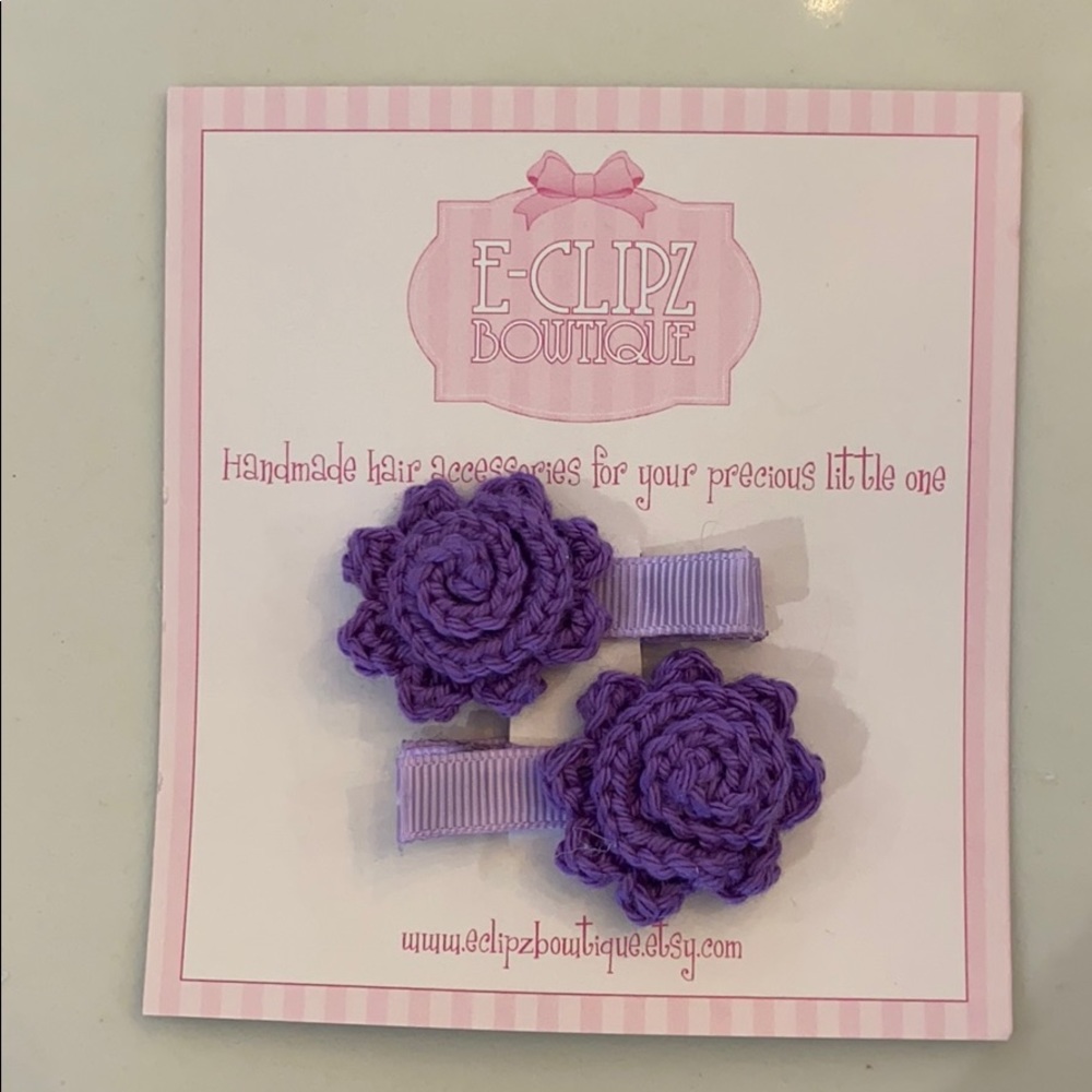TODAY ONLY - BOGO FREE - New flower hair clips